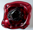 Autorský objekt z rubínového skla - Karel Wünsch, rok 1979 (3).JPG