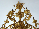Dřevěný zlacený řezbovaný lustr z období biedermeieru (7).JPG