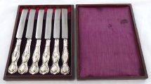 Dekorativní stříbrné malé nože z období 1866 - 1880 (1).JPG