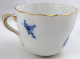 Kávový šálek s kobaltovými květy - Míšeň (3).JPG
