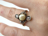 Secesní zlatý prsten s diamanty a mořskou perlou (3).JPG