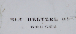 Zlacené bronzové stolní hodiny s králem - Heltzel, Bruges (6).JPG