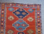 Koberec Kazak, Triple medaillon Kazak - 170 x 135 cm (2).JPG