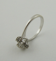Prsten z 18K zlata s 13 přírodními diamanty (6).JPG