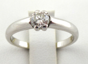 Prsten z bílého zlata s diamantem 0,40 ct