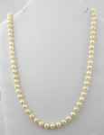 Náhrdelník s mořskými perlami o průměru 5,5 až 6 mm