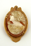 Zlatá brož s portrétem ženy - kamej