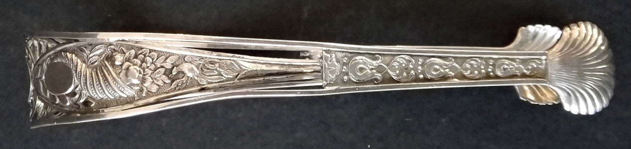 Stříbrné kleštičky, s empírovým ornamentem (1).JPG