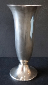 Stříbrná vázička, tulipán - Johann Beck, Schwäbisch Gmünd (1).JPG