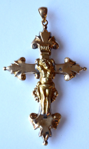 Zlatý křížek s Kristem - styl biedermeier (1).JPG