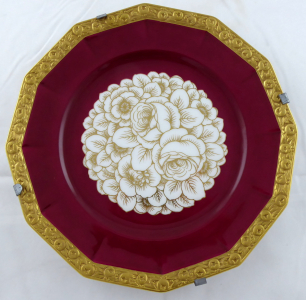 Dekorativní talíř se zlatými květinami - Rosenthal, Maria (1).JPG