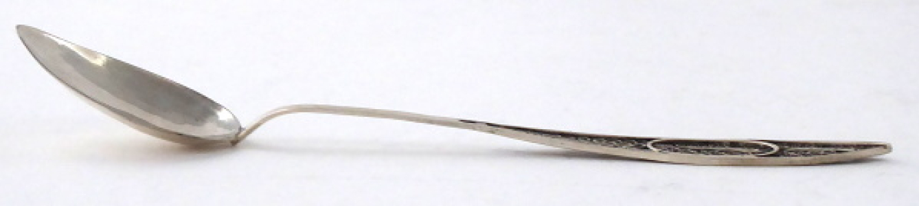 Stříbrná lžička zdobená filigránem (1).JPG