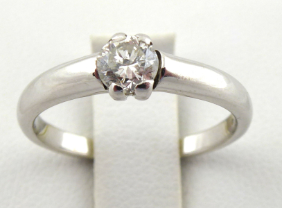 Zlatý prsten, bílé zlato a přírodní diamant 0,40 ct (1).JPG