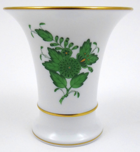 Elegantní vázička - Herend, vzor Appony Green (1).JPG