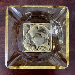 Popelník s portrétem - Rudolf Hloušek (1).JPG