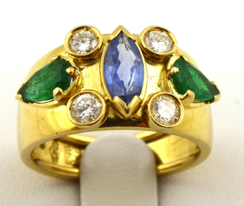 Designový prsten s přírodními smaragdy, safírem a diamanty - 0,45 ct (1).JPG
