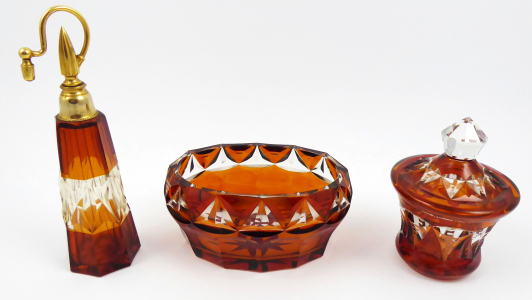 Art deco toaletní souprava z ambrového skla (1).JPG