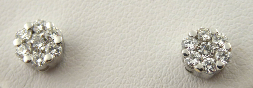 Náušnice se 14 přírodními diamanty 0,45 ct (1).JPG