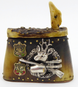 Dózička na šňupavý tabák (1).JPG