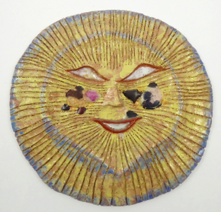 Slunce - závěsný reliéf z terakoty (1).JPG