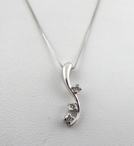 53860_retizek-s-priveskem-a-diamanty_1 (1).jpg